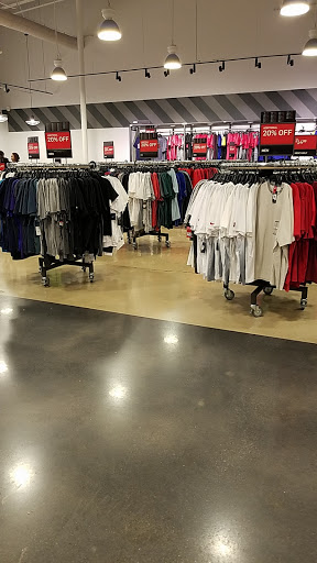 Clothing Store «Nike Factory Store», reviews and photos, 2700 Potomac Mills Cir #511, Woodbridge, VA 22192, USA