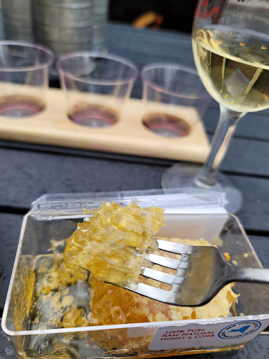 Winery «Magnanini Winery, Restaurant & Distillery», reviews and photos, 172 Strawridge Rd, Wallkill, NY 12589, USA