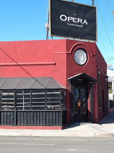 Bar La Opera
