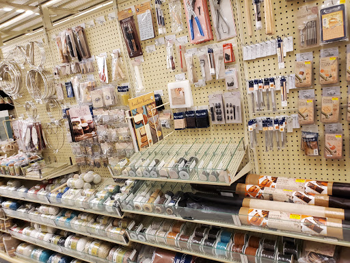 Craft Store «Hobby Lobby», reviews and photos, 7765 Airport Blvd #401, Mobile, AL 36608, USA