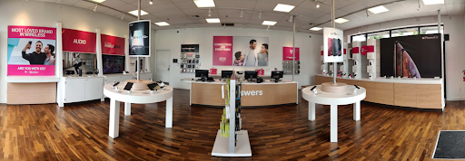 Cell Phone Store «T-Mobile», reviews and photos, 25246 Pacific Hwy S Suite 105, Kent, WA 98032, USA