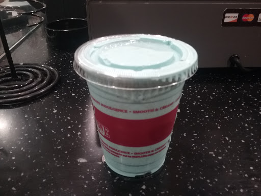 Ice Cream Shop «Cold Stone Creamery», reviews and photos, 1570 S Harbor Blvd, Anaheim, CA 92802, USA