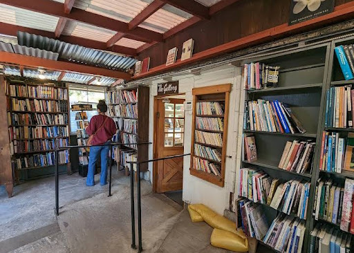 Barts Books image