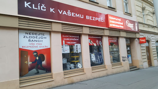 Autoklíče a autozámky, Praha