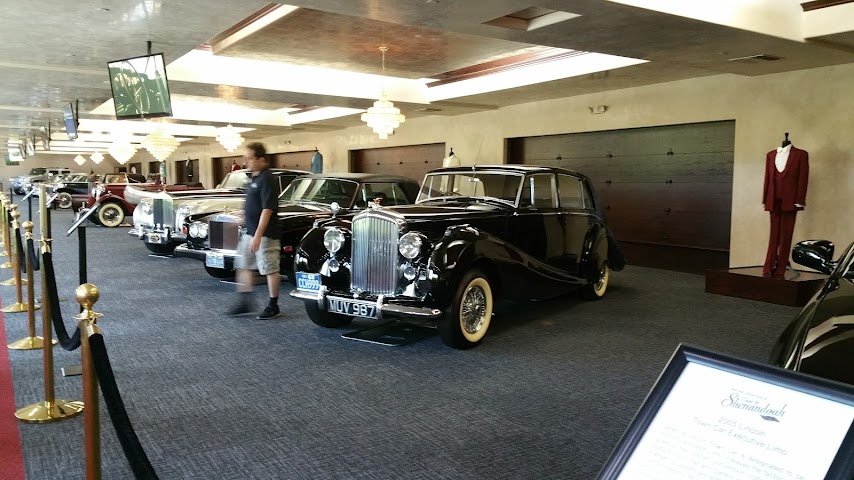 Wayne Newton's Casa De Shenandoah by null