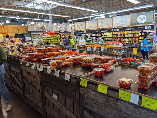 Grocery Store «Whole Foods Market», reviews and photos, 15 Wynnewood Rd, Wynnewood, PA 19096, USA