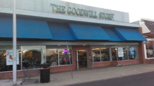 Thrift Store «Goodwill», reviews and photos