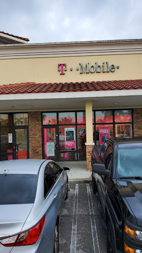 Cell Phone Store «T-Mobile», reviews and photos, 19801 NW 27th Ave b, Miami Gardens, FL 33169, USA