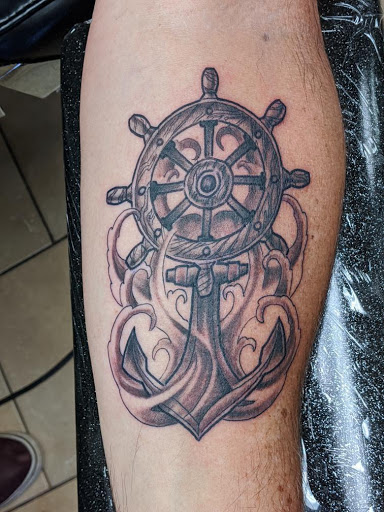 Tattoo Shop «magnum opus tattoo company», reviews and photos, 1817 Padre Blvd #4, South Padre Island, TX 78597, USA