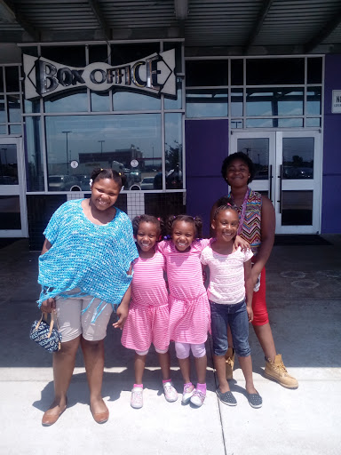 Movie Theater «AMC Classic Irving 10», reviews and photos, 4205 W Pioneer Dr, Irving, TX 75061, USA