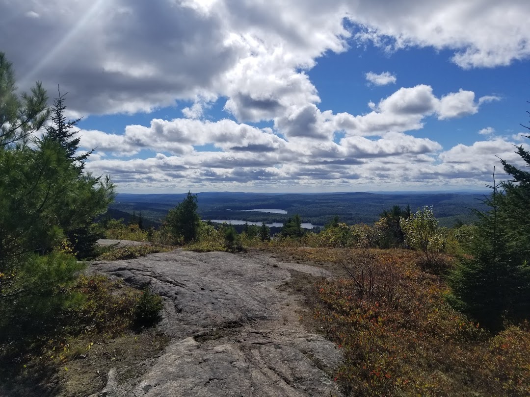 Straightback Mountain