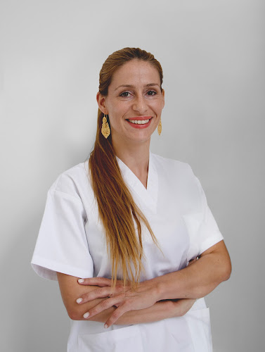 Dr Raquel Lima | Clinique La Prairie Centre d`excellence dentaire