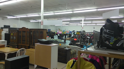 Thrift Store «Community Thrift Store», reviews and photos, 6015 Edgewater Dr, Orlando, FL 32810, USA