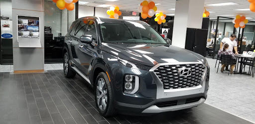 Hyundai Dealer «Van Hyundai», reviews and photos, 1301 S Interstate 35E, Carrollton, TX 75006, USA