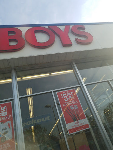 Auto Parts Store «Pep Boys Auto Parts & Service», reviews and photos, 7121 Little River Turnpike, Annandale, VA 22003, USA