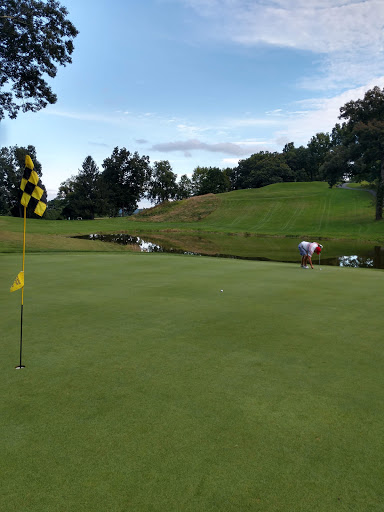 Public Golf Course «Edgewood Golf Course», reviews and photos, 161 Sheep Pasture Rd, Southwick, MA 01077, USA