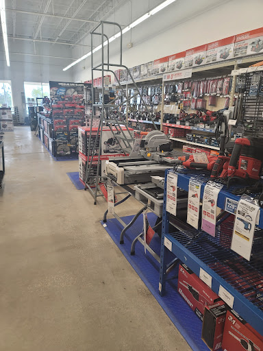 Hardware Store «Harbor Freight Tools», reviews and photos, 1045 W Orange Blossom Trail, Apopka, FL 32712, USA