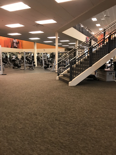 Gym «LA Fitness», reviews and photos, 3 Hawes Way, Stoughton, MA 02072, USA