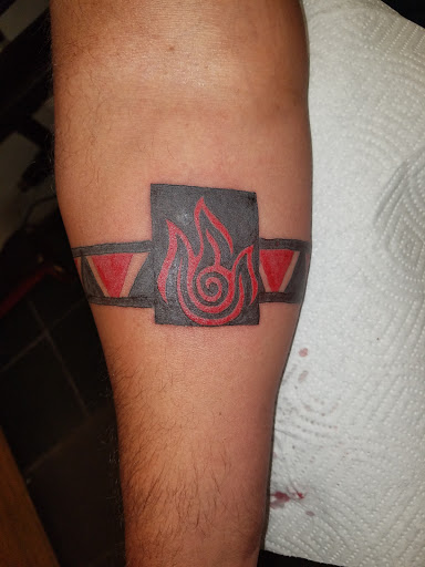 Tattoo Shop «Sacramento Tattoo and Piercing», reviews and photos, 2722 X St, Sacramento, CA 95818, USA