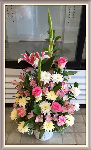 Florist «Cherryland Flowers», reviews and photos, 17 E Lewelling Blvd, San Lorenzo, CA 94580, USA