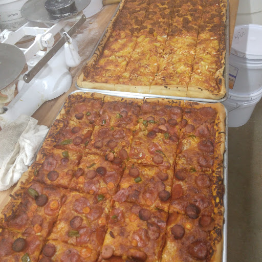 Mexican Grocery Store «La Azteca Taqueria & Market», reviews and photos, 452 TN-46, Dickson, TN 37055, USA