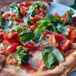 Photo n°1 de l'avis de Kathi.o fait le 03/09/2023 à 15:58 sur le  PizzeriaPiccolo Ponta Rosa Rehe Seeblick krombachtalsperre à Greifenstein