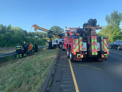 Towing Service «Untouchable Towing & Auto Repair», reviews and photos, 170 N Main St, Middletown, CT 06457, USA