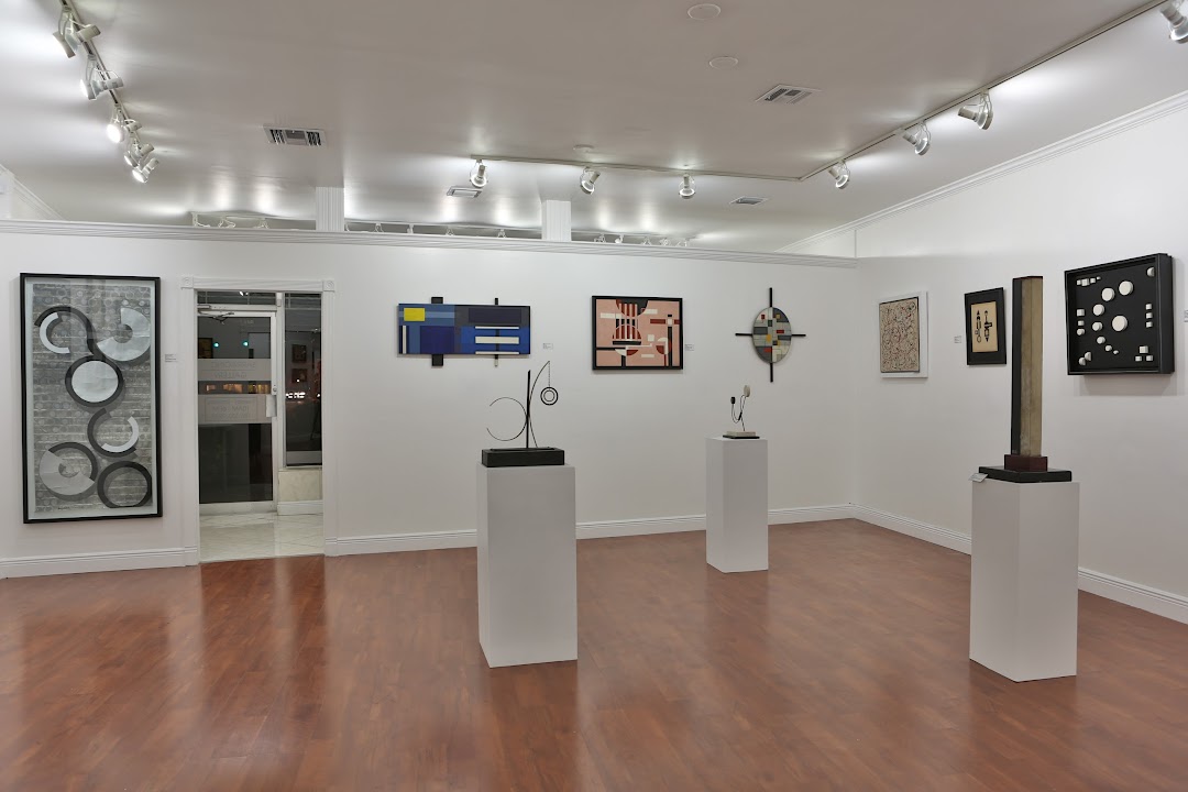 Sarracino Gallery