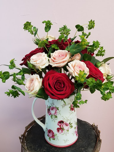 Florist «Amazing Petals», reviews and photos, 125 S Broadway St, Lake Orion, MI 48362, USA