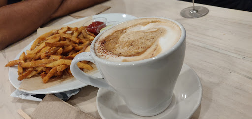 Cafe «Mad Hatter Cafe + Bakeshop», reviews and photos, 1802 W Main St, Durham, NC 27705, USA