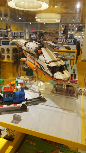 Toy Store «The LEGO Store», reviews and photos, 6170 Grand Ave, Gurnee, IL 60031, USA