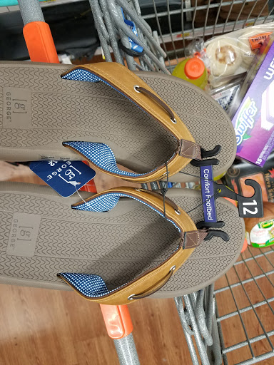 Department Store «Walmart Supercenter», reviews and photos, 9300 NW 77th Ave, Hialeah Gardens, FL 33016, USA