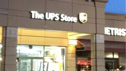 The UPS Store, 11654 Plaza America Dr, Reston, VA 20190, USA, 