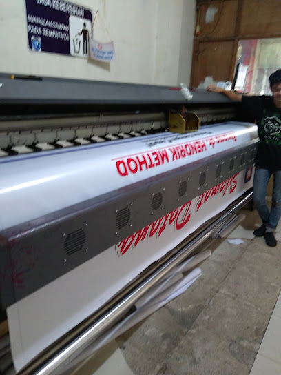 Seventeen Banner Printing