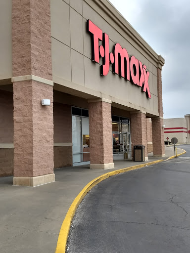 Department Store «T.J. Maxx», reviews and photos, 8510 N Evanston Ave, Kansas City, MO 64157, USA