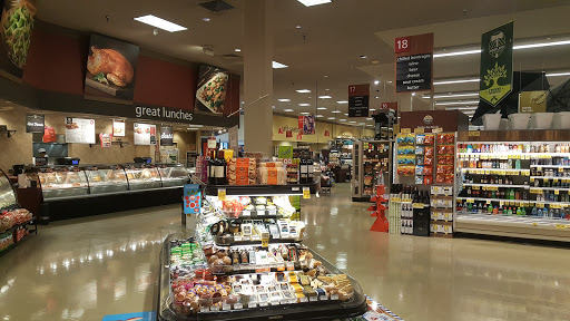 Grocery Store «Safeway», reviews and photos, 1550 N Pacific Hwy, Woodburn, OR 97071, USA