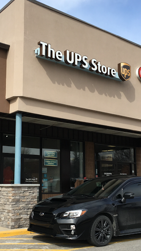 Shipping and Mailing Service «The UPS Store», reviews and photos