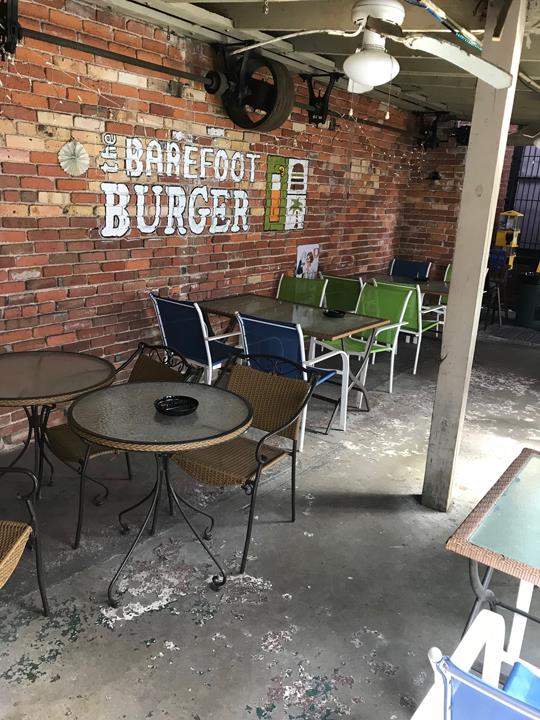 The Barefoot Burger 47933
