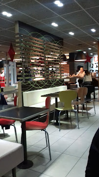 Atmosphère du Restauration rapide McDonald's à La Mézière - n°17
