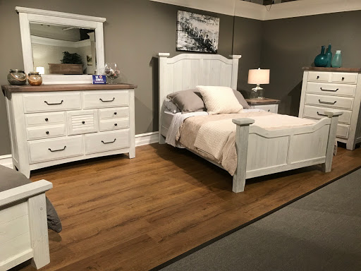 Furniture Store «Morgan Furniture», reviews and photos, 6001 Youngstown Warren Rd, Niles, OH 44446, USA