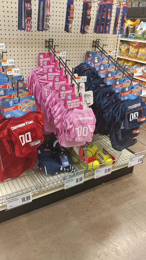 Pet Supply Store «Pet Supplies Plus», reviews and photos, 803 Hillcrest Rd, Mobile, AL 36695, USA
