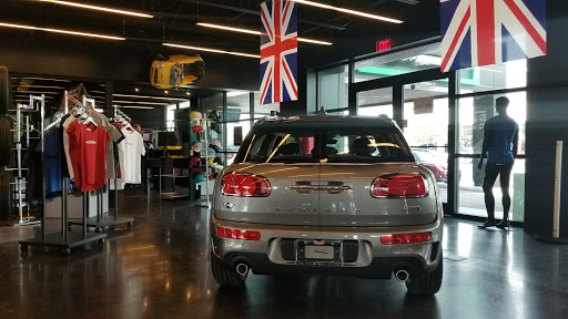 Car Dealer «Ferman MINI of Tampa Bay», reviews and photos, 31320 US-19, Palm Harbor, FL 34684, USA