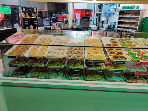 Bakery «Krispy Kreme Doughnuts», reviews and photos, 3605 Ira E Woods Ave, Grapevine, TX 76051, USA