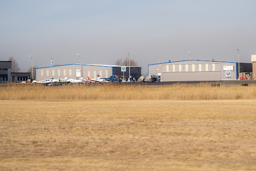 Aircraft supply store Bridgeport