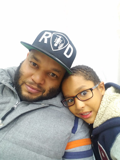 Barber Shop «Alicea Veloz Barbershop», reviews and photos, 214-A Essex St, Hackensack, NJ 07601, USA