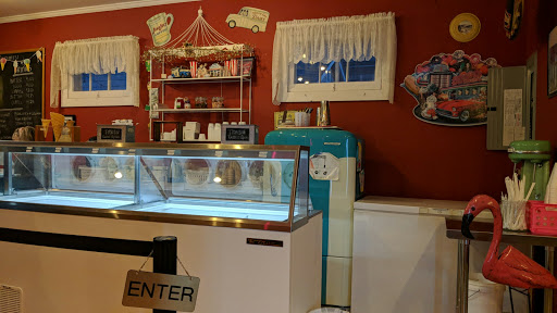 Dessert Shop «Chitterchats», reviews and photos, 846 Main St, Reedville, VA 22539, USA