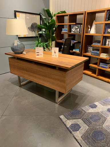 Furniture Store «Crate and Barrel», reviews and photos, 8505 Park Meadows Center Dr, Lone Tree, CO 80124, USA