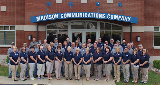 21668 Double Arch Rd, Staunton, IL 62088, USA