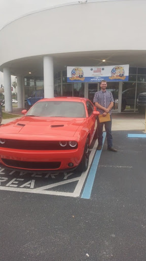Car Dealer «Dodge Chrysler Jeep of Winter Haven», reviews and photos, 299 Cypress Gardens Blvd, Winter Haven, FL 33880, USA