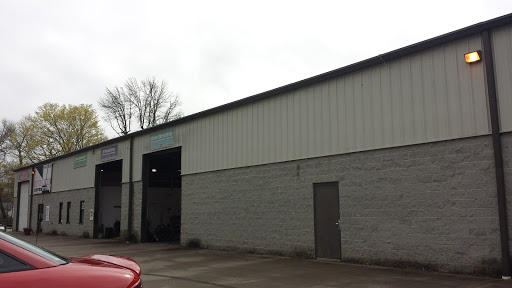 Auto Repair Shop «Brauning Automotive», reviews and photos, 90 Cool Springs Rd, Fredericksburg, VA 22405, USA